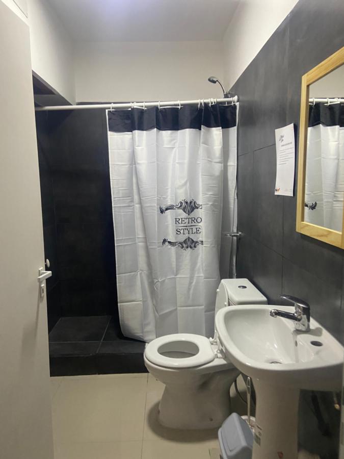 ניוקואן Black Star Art Hostel מראה חיצוני תמונה